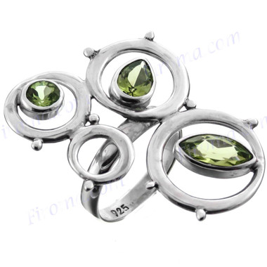 1 3/8" 925 Silver Peridot Face us 5.5 Ring
