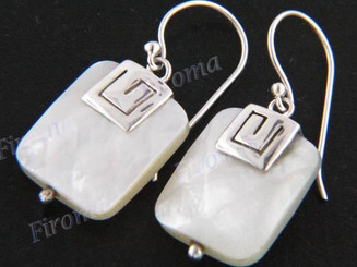 5/8" 925 Silver White Mother Of Pearl Shell French Wires Earrings