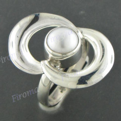 1" 925 Silver White Mabe Pearl Face us 5.5 Ring