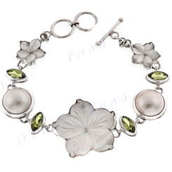 925 Silver Mabe Pearlea Peridotea Flower 7 1/2" Toggle Bracelet