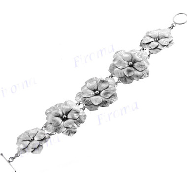925 Silver Flower 7 3/4" Toggle Bracelet