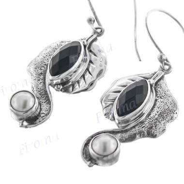 1 1/8" 925 Silver Onyx Biwa Pearl French Wires Earrings