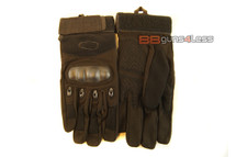 Tactical Gloves with knuckle protection in black