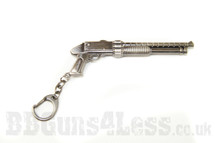 Pump action shotgun Keyring in solid metal