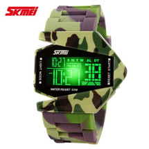 Army Military Fighter Style Digital LED Display Watch in Green Camo