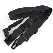 THREE POINTS SLING IN BLACK