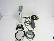 XBOX 360 console with 2 controllers and connection cables C-1