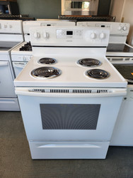 AMANA 30 INCH FREESTANDING ELECTRIC RANGE COIL BURNERS 2 LARGE 2 SMALL KEEP WARM OPTION BAKE ASSIST OPTION MANUAL CLEAN OVEN WHITE LOCATED IN OUR PORTLAND OREGON APPLIANCE STORE SKU 18595