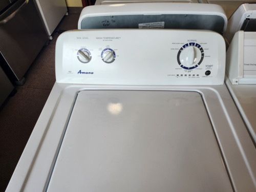 Amana 27 Inch 3.5 cu. ft. Top Load Washer with 9 Wash Cycles, 700 RPM, Automatic Temperature Control, Late Lid Lock and Delicate Cycle WHITE LOCATED IN OUR PORTLAND OREGON APPLIANCE STORE SKU 18641