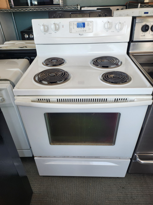 WHIRLPOOL 30 INCH FREESTANDING ELECTRIC RANGE COIL BURNERS 2 LARGE 2SMALL KEEP WARM OPTION SELF CLEANING OVEN COSMETIC ISSUE ON BOTTOM TRIM OF DOOR SEE PICS WHITE LOCATED IN OUR PORTLAND OREGON APPLIANCE STORE SKU 19012