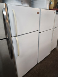 Frigidaire 18.0 cu. ft. Top Freezer Refrigerator with 2 Glass Shelves, Full Width Freezer Shelf, Clear Dairy Compartment, 2 Humidity Crispers WHITE LOCATED IN OUR PORTLAND OREGON APPLIANCE STORE SKU 19100