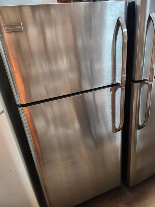 Frigidaire 18.2 cu. ft. Top Freezer Refrigerator with 2 Sliding Spill Safe Shelves, 2 Humidity Controlled Crisper Drawers, Store-More Gallon Door Storage and Cool Zone Drawer: Stainless LOCATED IN OUR PORTLAND OREGON APPLIANCE STORE SKU 19103