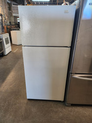 WHIRLPOOL 14 CUBIC FOOT POCKET REFRIGERATOR ADJUSTABLE WIRE SHELVES 1 LARGE CRISPER DRAWER BISQE LOCATED IN OUR PORTLAND OREGON APPLIANCE STORE SKU 19160
