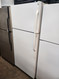 GE 18 CUBIC FOOT REFRIGERATOR TOP FREEZER ADJUSTABLE GLASS SHELVES 2 CRISPER DRAWERS PLUS DELI DRAWER FULL WIDTH WIRE SHELF IN FREEZER WHITE LOCATED IN OUR POTLAND OREGON APPLIANCE STORE SKU 19163
