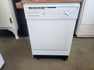 GE Nautilus 25 Inch Portable Dishwasher with 5 Automatic Cycles, Power Scrub Wash System & Convertible Installation Option: WHITE LOCATED IN OUR PORTLAND OREGON APPLIANCE STORE SKU 19168