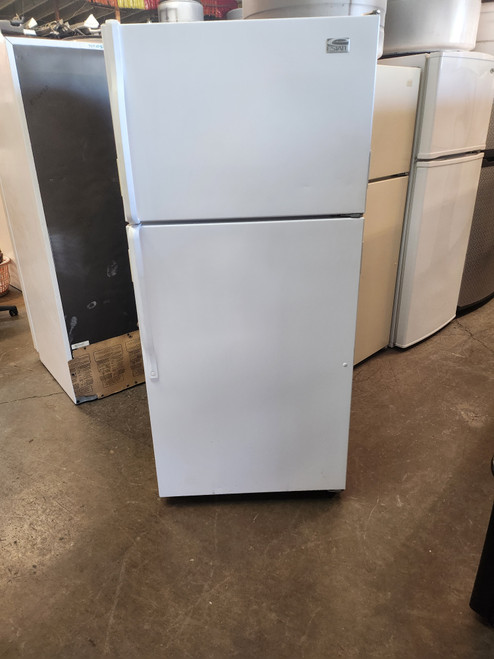 ESTATE BY WHIRLPOOL 14 CUBIC FOOT REFRIGERATOR WIRE SHELVES FULL WIDTH WIRE SHELF IN FREEZER WHITE LOCATED IN OR POTLAND OREGON APPLIANCE STORE SKU 19179