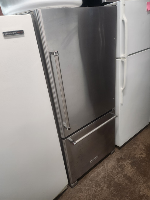 KitchenAid 30 Inch Bottom Mount Refrigerator with 19 cu. ft. Capacity, Extend-Fresh Temperature System, Produce Preserver, Spill-Resistant Shelves, Humidity-Controlled Crispers, Full-Width Pantry, Wine Rack, LED Lighting Right Hinge SKU 19237