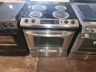 GE 30 INCH SLIDE-IN ELECTRIC RANGE COIL BURNERS 2 LARGE 2 SMALL HI-LO BROIL OPTION SELF CLEANING OVEN STAINLESS WITH BLACK TOP  LOCATED IN OUR PORTLAND OREGON APPLIANCE STORE SKU 19274