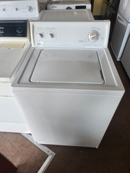 KENMORE HEAVY DUTY SUPER CAPACITY WASHER TOP LOAD WASHER 8 CYCLE OPTIONS 3 WATER LEVEL SETTINGS 3 TEMPERATURE WHITE LOCATED IN OUR PORTLAND OREGON APPLIANCE STORE SKU 19299