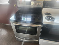 FRIGIDAIRE 30 INCH FREESTANDING 5 BURNER SMOOTH ELECTRIC RANGE CONVECTION QUICK PREHEAT STEAM CLEAN OR SELF CLEAN OPTIONS BLACK AND STAINLESS FRONT LOCATED IN OUR PORTLAND OREGON APPLIANCE STORE SKU 19302