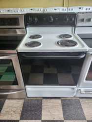 GE 30 INCH FREESTANDING ELECTRIC COIL BURNERS 3 SMALL 1 LARGE MANUAL CLEAN OVEN STORAGE DRAWER WHITE LOCATED IN OUR PORTLAND OREGON APPLIANCE STORE 19303