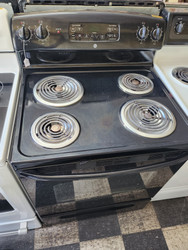 GE30 INCH FREESTANDING ELECTRIC RANGE COIL BURNERS 2 LARGE 2 SMALL HI LO BROIL OPTION SELF CLEANING OVEN BLACK LOCATED IN OUR PORTLAND OREGON APPLIANCE STORE SKU 19316