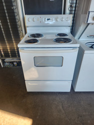 HOTPOINT 30 INCH ELECTRIC FREESTANDING RANGE MANUAL CLEAN OVEN COIL BURNERS 2 SMALL 2 LARGE WHITE LOCATED IN OUR PORTLAND OREGON APPLIANCE STORE SKU 19367