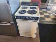KENMORE 21 INCH FREESTANDING ELECTRIC RANGE MANUAL CLEAN OVEN COIL BURNERS 3 SMALL 1 LARGE ALMOND LOCATED IN OUR PORTLAND OREGON APPLIANCE STORE SKU 19419