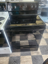 WHIRLPOOL FREESTANDING 30 INCH SMOOTH TOP ELECTRIC RANGE 4 BURNER 1 LARGE DUAL 1 LARGE 2 SMALL MANUAL CLEAN OVEN STORAGE DRAWER BLACK LOCATED IN OUR PORTLAND OREGON APPLIANCE STORE SKU 19494