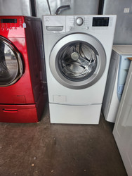 KENMORE FRONT LOAD WASHER WITH PEDESTAL 8 CYCLES 5 TEMPERATURE 4 SPEED PLUS NO SPIN 5 SOIL SETTINGS EXTRA RINSE AUTO SOAK AND PREWASH WHITE LOCATED IN OUR PORTLAND OREGON APPLIANCE STORE SKU 19525