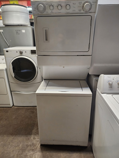WHIRLPOOL 27 INCH LAUNDRY CENTER WASHER 6 CYCLE PLUS PREWASH AND SOAK OPTION 3 TEMPERATURE 4 WATER LEVELS DRYER 4 CYCLE AUTO DRY LOW HEAT AUTO DRY HIGH HEAT TIMED DRY HIGH HEAT AIR DRY WHITE SKU 19535