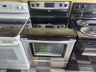 WHIRLPOOL 30 INCH FREESTANDING SMOOTH ELECTRIC RANGE 4 BURNER 1 LARGE DUAL 1 LARGE 2 SMALL SELF CLEANING OVEN BLACK AND STAINLESS LOCATED IN OUR PORTLAND OREGON APPLIANCE STORE SKU 19538