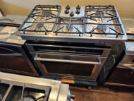 GE PROFILE 36 INCH 5 BURNER GAS COOK HEAVY DUTY BURNER GRATES STAINLESS LOOK LOCATED IN OUR PORTLAND OREGON APPLIANCE STORE SKU 17279