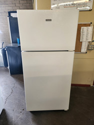 Hotpoint 28 Inch Top-Freezer Refrigerator with 2 Fresh Food Shelves, Dairy Compartment, Reversible Hinges, Gallon Door Storage, ADA Compliant and Never Clean Condenser: White, Right Hinge Door Swing WHITE LOCATED IN OUR PORTLAND OREGON STORE SKU 19644