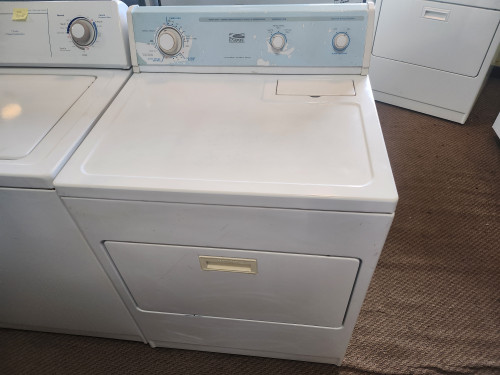 ESTATE HEAVY DUTY SUPER CAPACITY PLUS 7 CYCLES 4 TEMPERATURE ELECTRIC DRYER TOP FILTER PULL DOWN DOOR WHITE COSMETIC ISSUES ON PANEL SEE PICS LOCATED IN OUR PORTLAND OREGON APPLIANCE STORE SKU 19744
