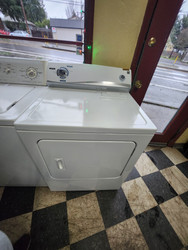 KENMORE 3 CYCLE ELECTRIC DRY TIME DRY AUTOMATIC DRY PLUS AIR DRY SETTING TOP FILTER LARGE SWING OPEN DOOR LOCATED IN OUR PORTLAND OREGON APPLIANCE STORE SKU 19802
