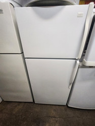 WHIRLPOOL 16 CUBIC FOOT REFRIGERATOR TOP FREEZER ADJUSTABLE WIRE SHELVES SINGLE CRISPER DRAWER WITH GLASS COVER WHITE LOCATED IN OUR PORTLAND OREGON APPLIANCE STORE SKU 19835