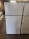 HOTPOINT 16 CUBIC FOOT REFRIGERATOR WIRE SHELVES 2 CRISPER DRAWER GLASS COVER FULL WIDTH WIRE SHELF IN FREEZER WHITE LOCATED IN OUR PORTLAND OREGON APPLIANCE STORE SKU 19864