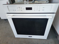 MAYTAG 27 INCH SINGLE WALL OVEN CONVECTION SELF CLEAN KEEP WARM COOK AND HOLD SETTING DELAY START OPTION WHITE LOCATED IN OUR PORTLAND OREGON APPLIANCE STORE SKU 19921