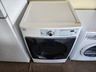 KENMORE ELECTRIC DRYER 9 CYCLE AIR DRY SETTING 3 TEMPERATURE AUTO DRY TIMED DRY WRINKLE GUARD DRYING RACK WHITE LOCATED IN OUR PORTLAND OREGON APPLIANCE STORE SKU 19929