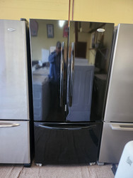 Whirlpool Gold 22 cu. ft. French Door Refrigerator with 4 Adjustable Spill Proof Shelves, Humidity-Controlled Crispers, Accu-Chill Temperature Management System, Adaptive Defrost and Factory Installed Ice Maker: Black SKU 19930