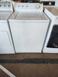 WHIRLPOOL HEAVY DUTY SUPER CAPACITY PLUS TOP LOAD WASHER 8 CYCLE 2 SPEED MOTOR EXTRA RINSE WHITE LOCATED IN OUR PORTLAND OREGON APPLIANCE STORE SKU 19944