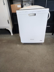 KITCHENAID Full Console Dishwasher with 6 Cycles, ProWash Cycle, 5 Options, 4-Hour Delay, Construction, Sani Rinse Option, Heat Dry Option and 48 dBA: White LOCATED IN OUR PORTLAND OREGON APPLIANCE STORE 20001