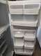 GE 18 CUBIC FOOT REFRIGERATOR TOP FREEZER 4 SPLIT ADJUSTABLE GLASS SHELVES 2 CRISPER DRAWERS WIRE SHELF IN FREEZER COSMETIC ISSUES ON DOOR SEE PICS WHITE LOCATED IN OUR PORTLAND OREGON APPLIANCE STORE SKU 20003