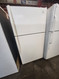 WHIRLPOOL 21 CUBIC FOOT REFRIGERATOR TOP FREEZER GLASS SHELVES 2 CRISPER DRAWERS 1 DELI DRAWER WIRE SHELF IN FREEZER WHITE LOCATED IN OUR PORTLAND OREGON APPLIANCE STORE SKU 20016