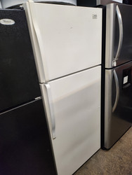 ESTATE BY WHIRLPOOL 18 CUBIC FOOT REFRIGERATOR TOP FREEZER GLASS SHELVES 2 CRISPER DRAWERS BISQUE LOCATED IN OUR PORTLAND OREGON APPLIANCE STORE SKU 20036