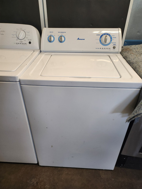 Amana 27 Inch Top Load Washer with 3.4 cu. ft. Capacity, 8 Wash Cycles, 3 Temperature Settings, Dual Action Agitator and Automatic Temperature Control WHITE LOCATED IN OUR PORTLAND OREGON APPLIANCE STORE SKU 20073