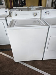 INGLIS BY WHIRLPOOL TOP LOAD WASHER HEAVY DUTY EXTRA WHITE LOCATED IN OUR PORTLAND OREGON APPLIANCE STORE SKU 20091LARGE CAPACITY 2 SPEED MOTOR 3 WATER LEVELS WHITE