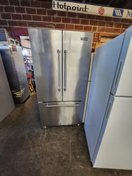 Viking 21.8 cu. ft. Counter-Depth French Door Refrigerator with Spill-Proof Glass Shelves, Internal Water Dispenser and Tri-Level Freezer Drawer FEW DINGS TOP OF FREEZER DOOR STAINLESS LOCATED IN OUR PORTLAND OREGON APPLIANCE STORE SKU 21005