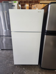 AMERICANA BY GE 15 CUBIC FOOT REFRIGERATOR WIRE SHELVES LARGE SINGLE CRISPER DRAWER WHITE LOCATED IN OUR PORTLAND OREGON APPLIANCE STORE SKU 21043